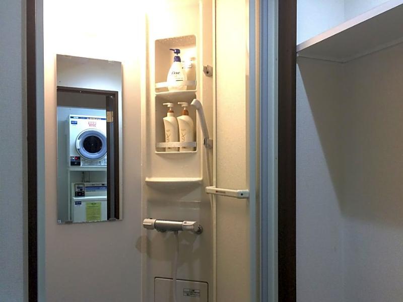 Az Hostel Ōsaka Eksteriør bilde