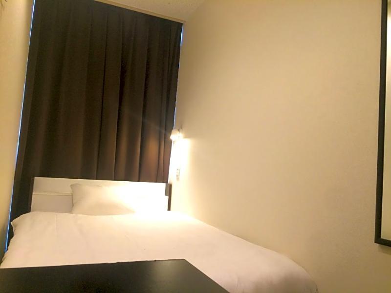 Az Hostel Ōsaka Eksteriør bilde